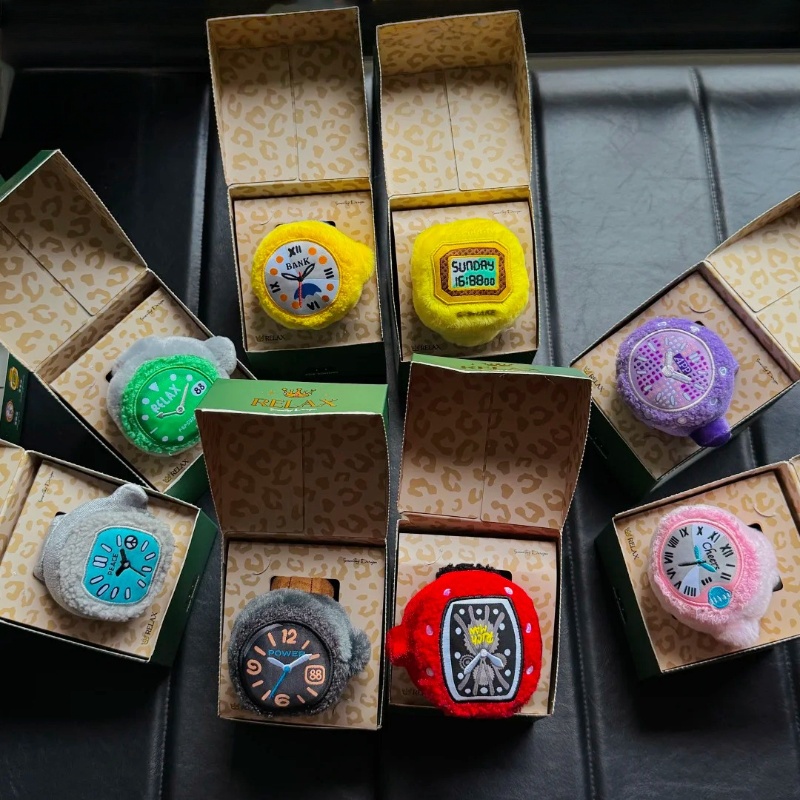 재고 있음 팝 선데이 플러시 릴렉스 시계 시리즈 블라인 - Jewelry Box With Watches 리뷰 및 가격